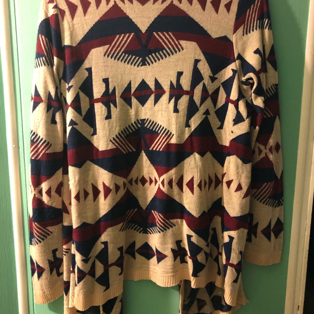 Pattern cardigan - Picture 2 of 3